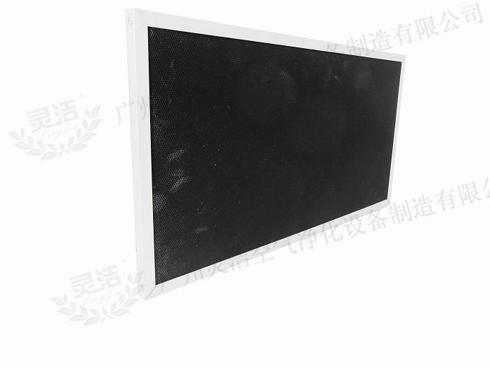 鋁（lǚ）基活性炭過（guò）濾器.jpg